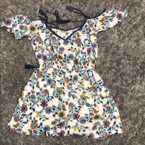 Romper - Picture 2 of 2